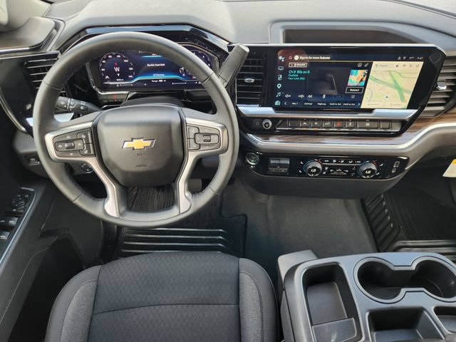 Used 2025 Chevrolet Silverado 1500 LT AWD/4WD image 27