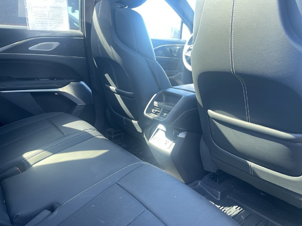 Certified 2024 Cadillac Lyriq Sport w/ LPO, Floor Liner Package AWD/4WD image 29