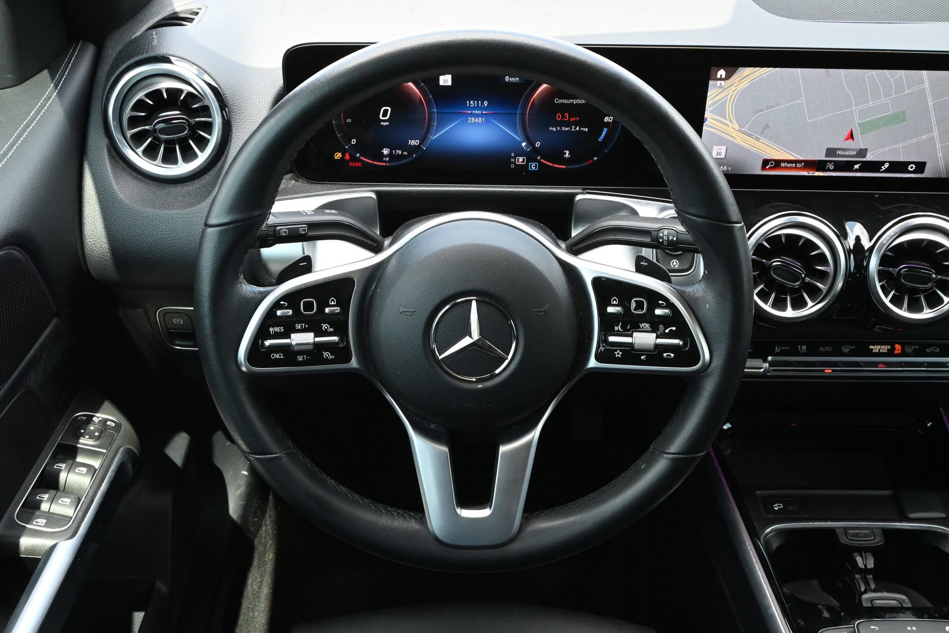 Used 2022 Mercedes-Benz GLB 250 image 11