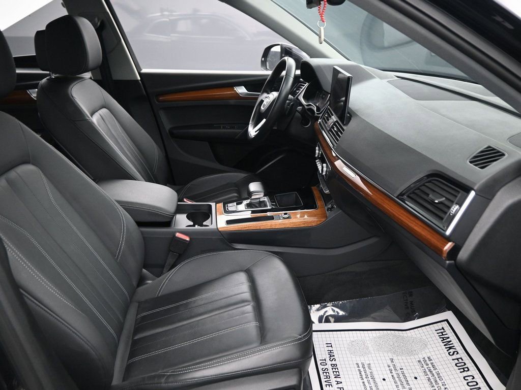 Used 2023 Audi Q5 2.0T Premium image 34