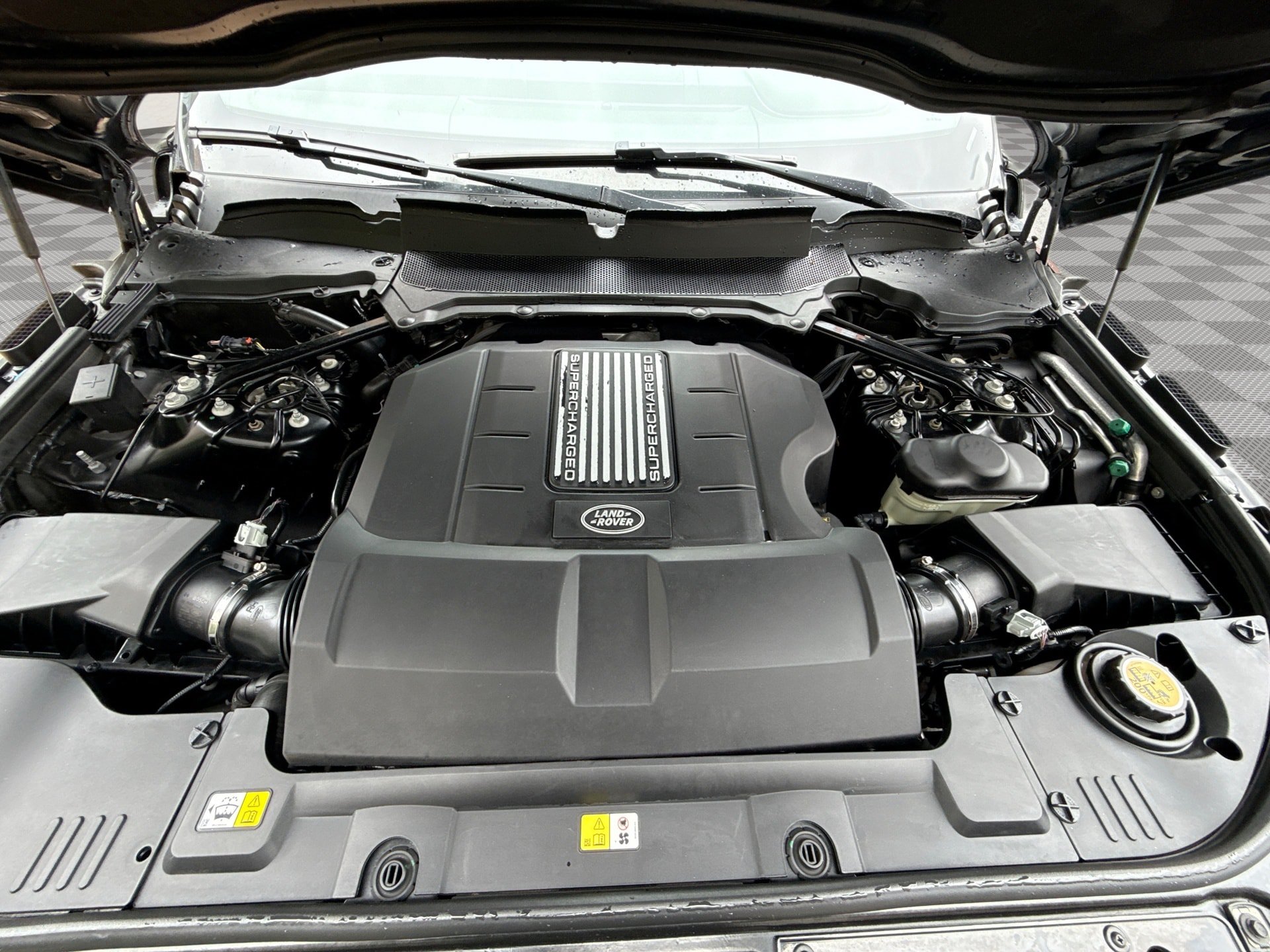 Used 2019 Land Rover Range Rover Long Wheelbase Supercharged AWD/4WD image 18