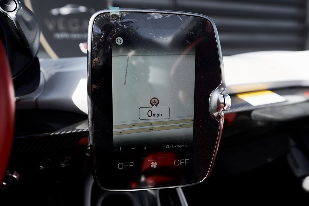 Used 2021 McLaren Elva image 75