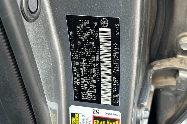 Used 2026 Toyota Camry SE w/ Multimedia Upgrade Package FWD image 29