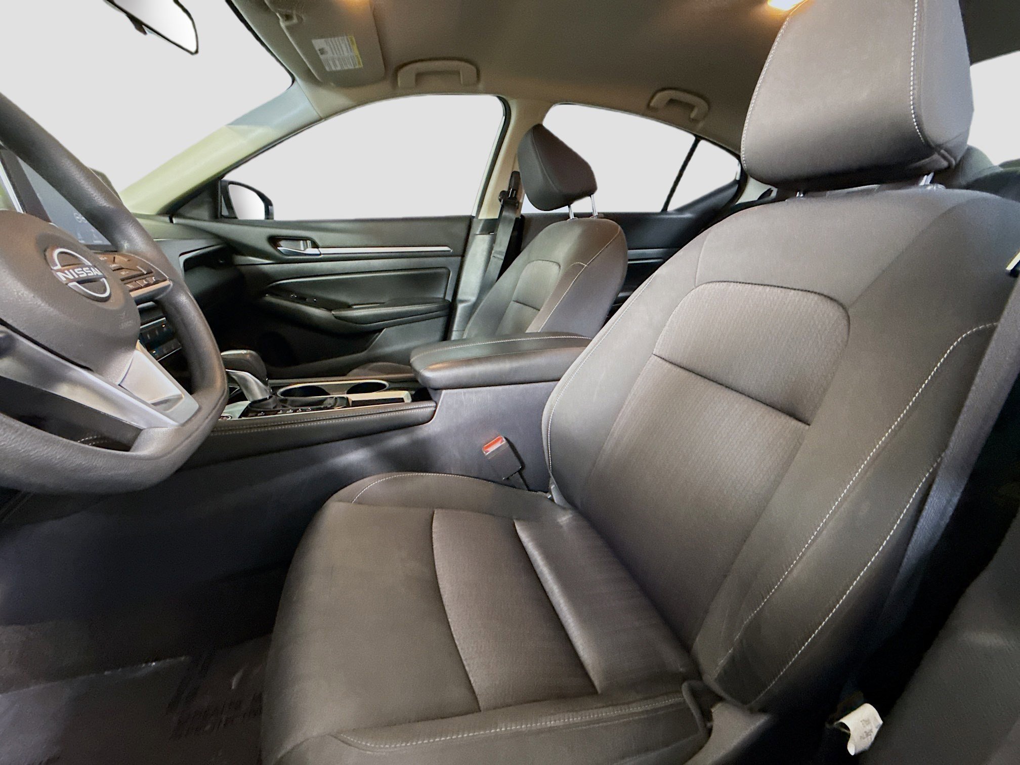 Used 2023 Nissan Altima 2.5 SV image 22