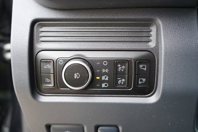 Used 2025 Ford F250 Platinum AWD/4WD image 25