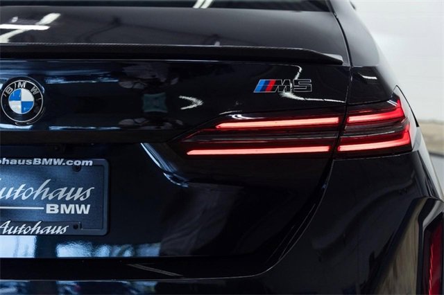 New 2026 BMW M5 image 11
