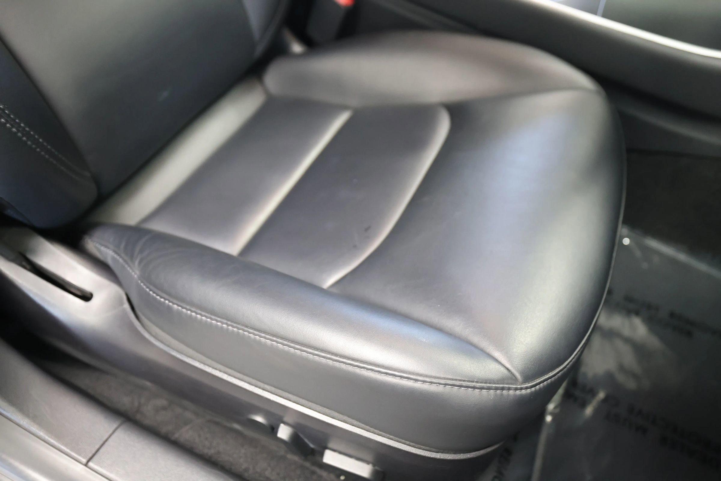 Used 2019 Tesla Model 3 Performance image 35