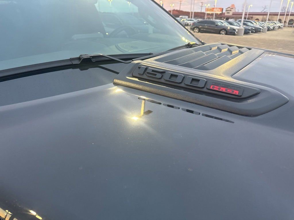 Used 2025 RAM 1500 Limited image 3