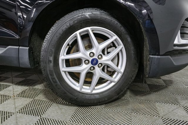 Used 2022 Ford Edge SEL w/ Convenience Package image 15