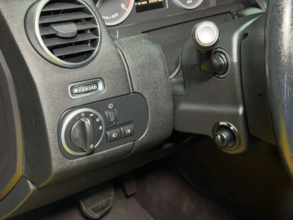 Used 2012 Land Rover LR4 HSE LUX image 28