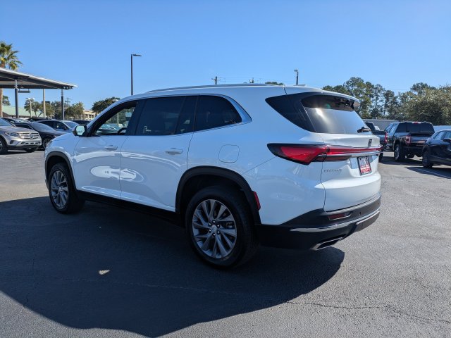 Used 2026 Buick Enclave Preferred w/ Power Package FWD image 8