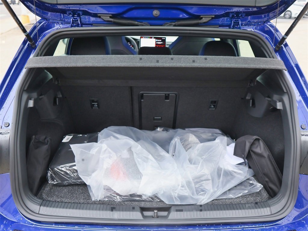 New 2026 Volkswagen Golf w/ Euro Style Package image 9