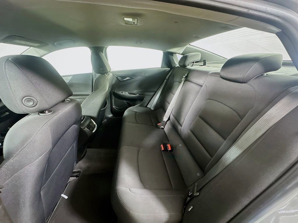 Used 2024 Chevrolet Malibu LT FWD image 14