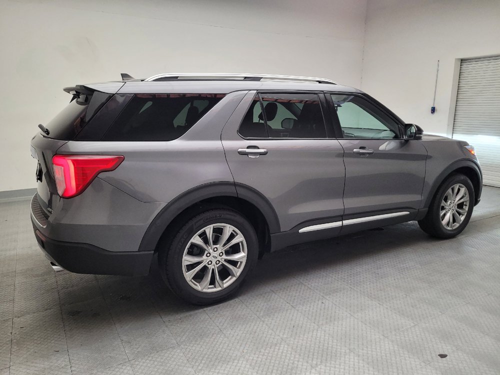 Used 2022 Ford Explorer Limited w/ Equipment Group 301A AWD/4WD image 10