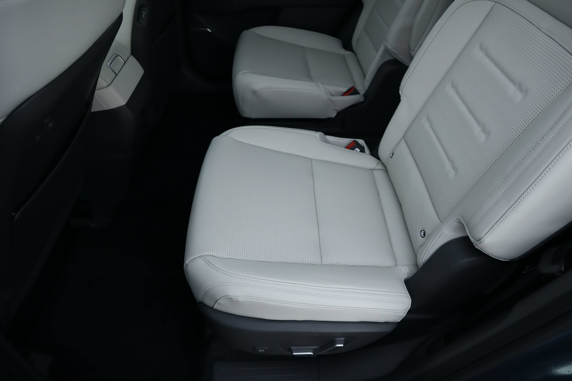 New 2027 Hyundai Santa Fe Calligraphy AWD/4WD image 18