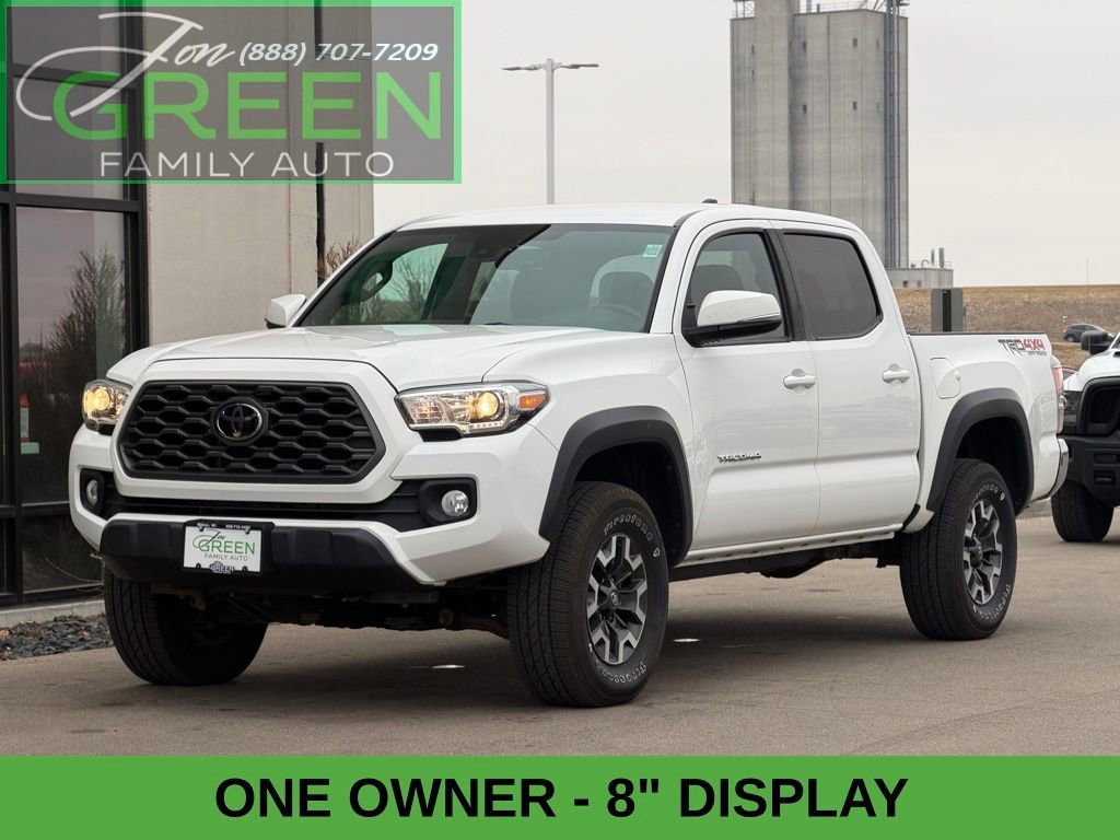 Used 2022 Toyota Tacoma TRD Off-Road image 1