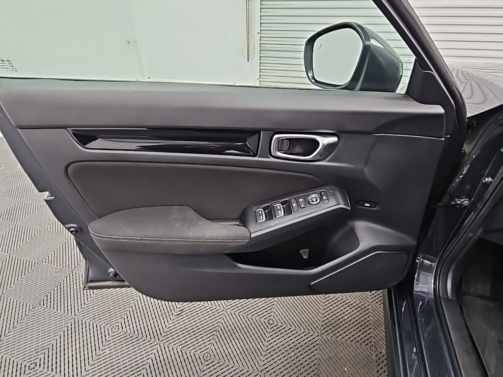 Used 2023 Honda Civic EX image 28