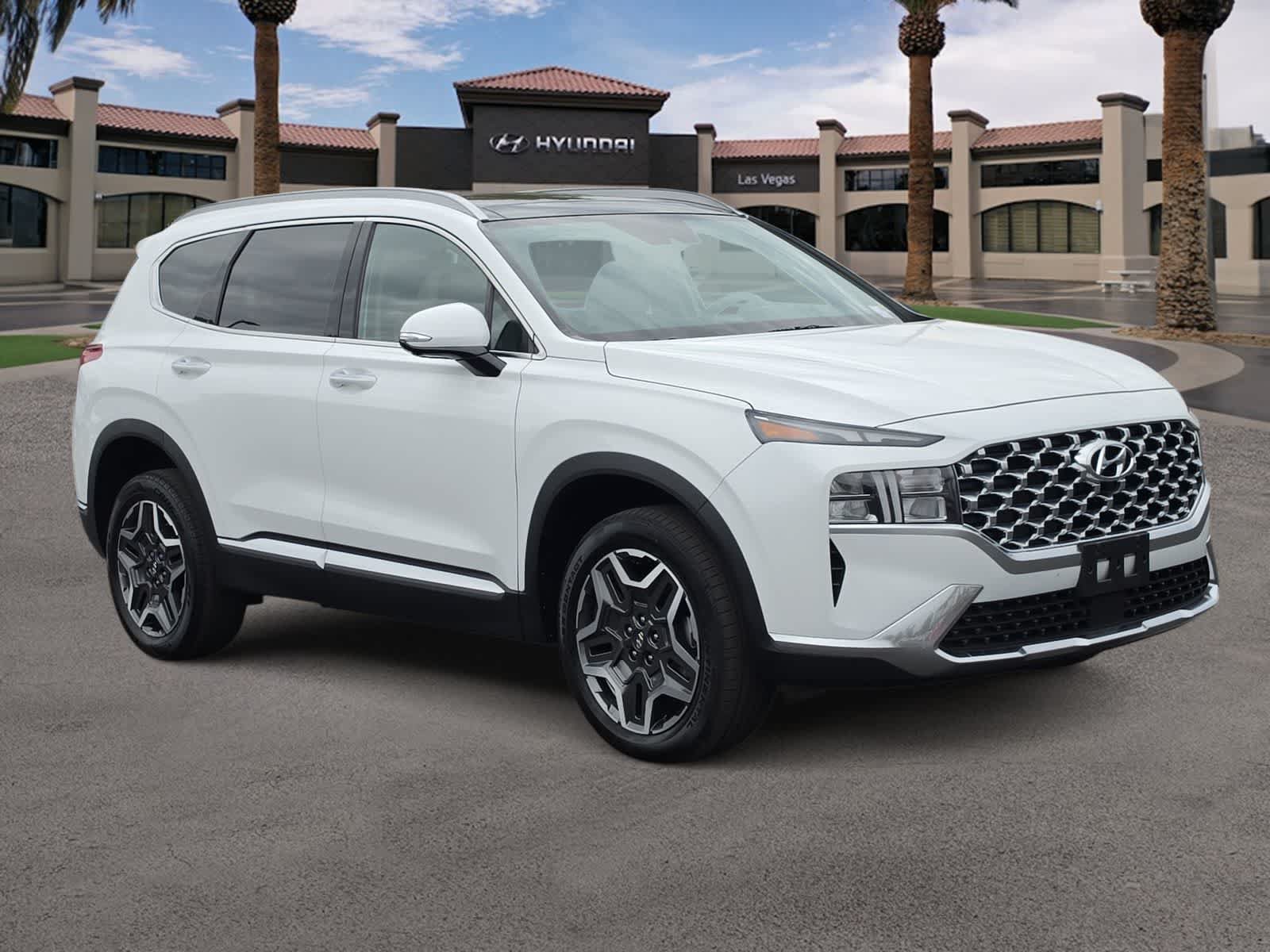 Used 2023 Hyundai Santa Fe SEL Premium w/ Cargo Package AWD/4WD image 2