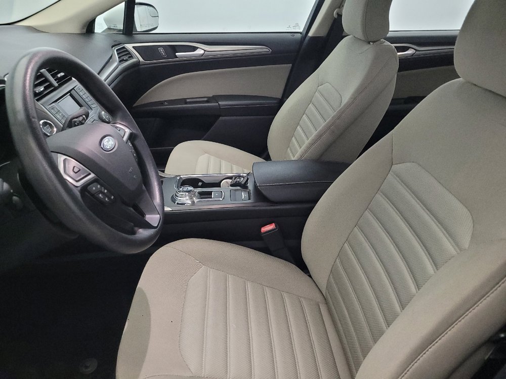 Used 2018 Ford Fusion S image 17