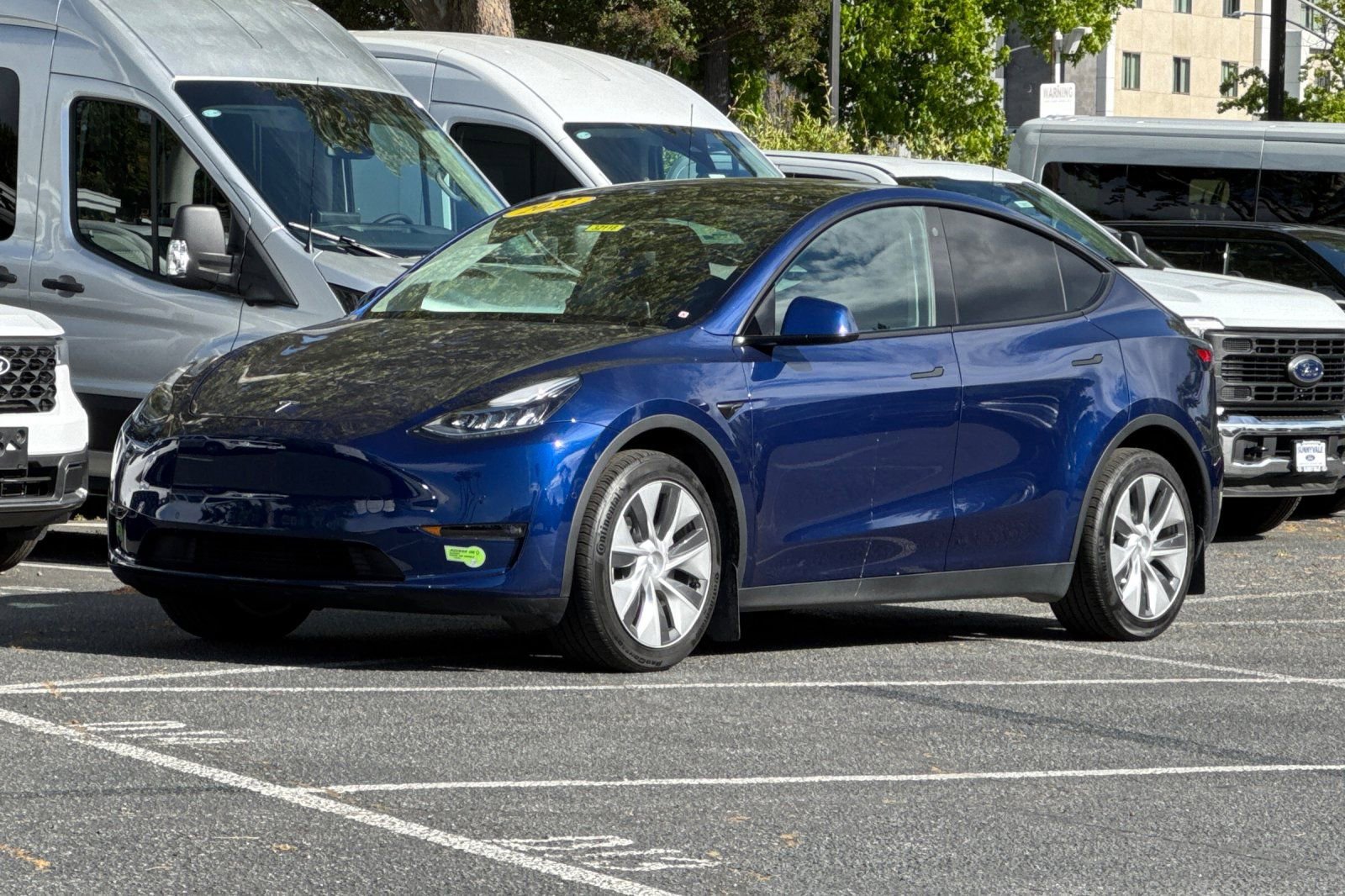 Used 2023 Tesla Model Y Long Range AWD/4WD image 8