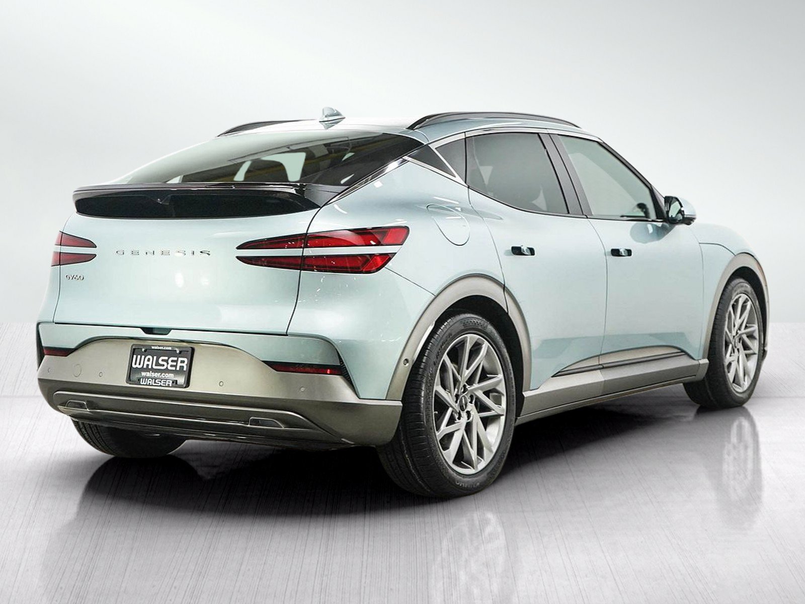 Used 2023 Genesis GV60 Advanced AWD/4WD image 5