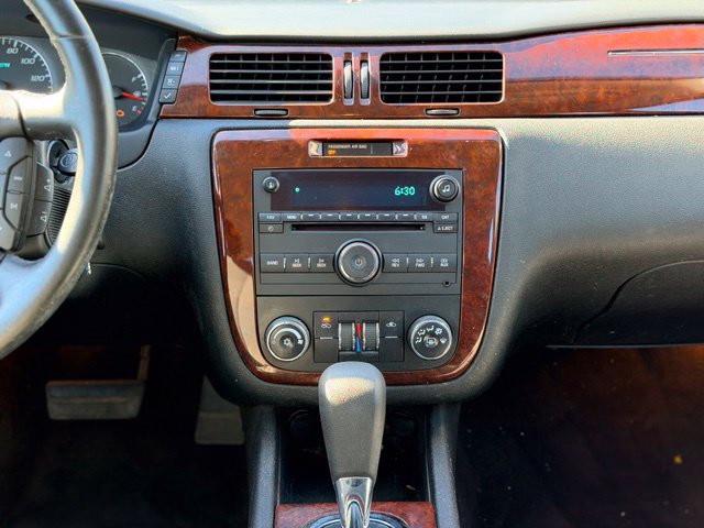 Used 2006 Chevrolet Impala LT FWD image 18