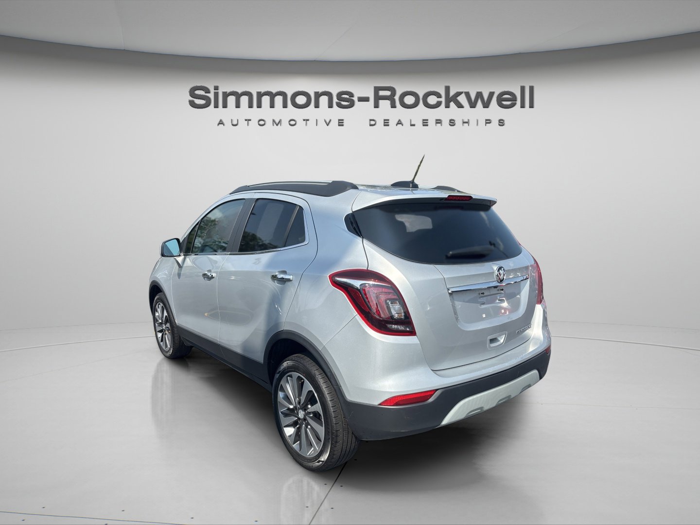 Used 2022 Buick Encore Preferred w/ Safety Package image 5