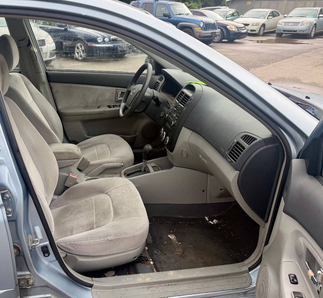 Used 2007 Kia Spectra EX FWD image 14