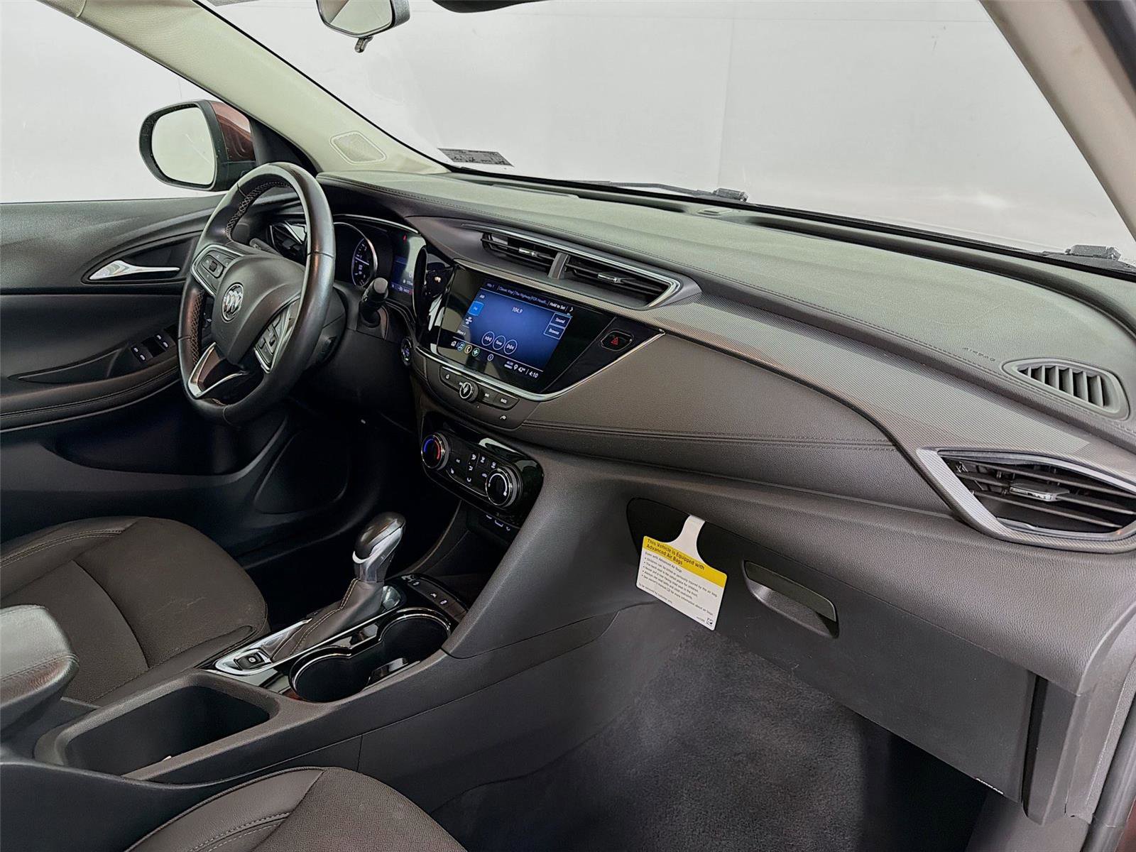 Used 2022 Buick Encore GX Preferred w/ Cold Weather Comfort Package image 27