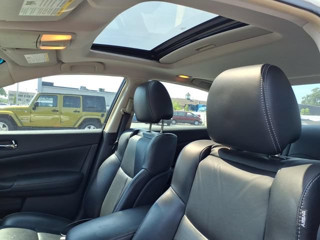 Used 2014 Nissan Maxima 3.5 SV w/ Sport Package FWD image 16