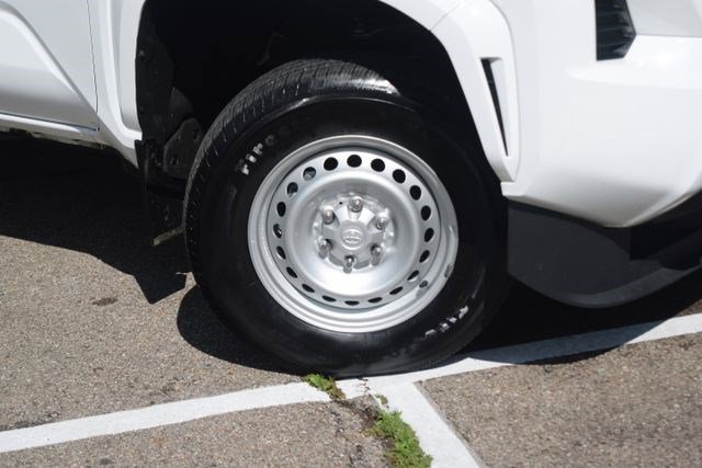 Used 2024 Toyota Tacoma SR w/ Towing Package RWD image 27