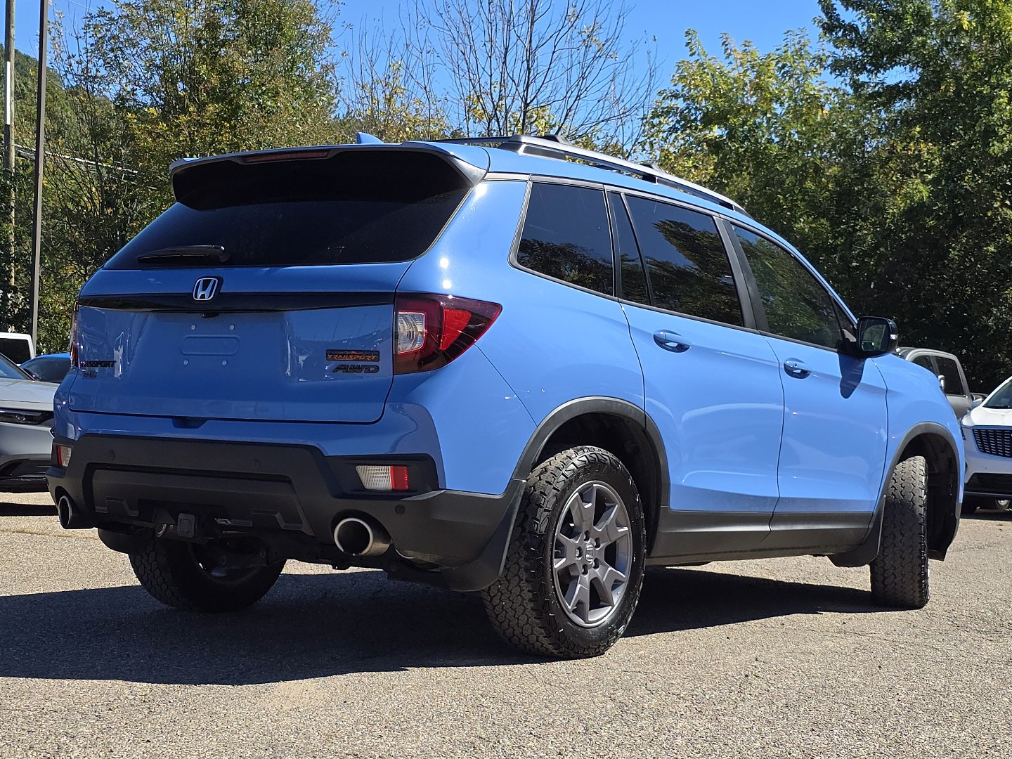 Used 2024 Honda Passport TrailSport image 18