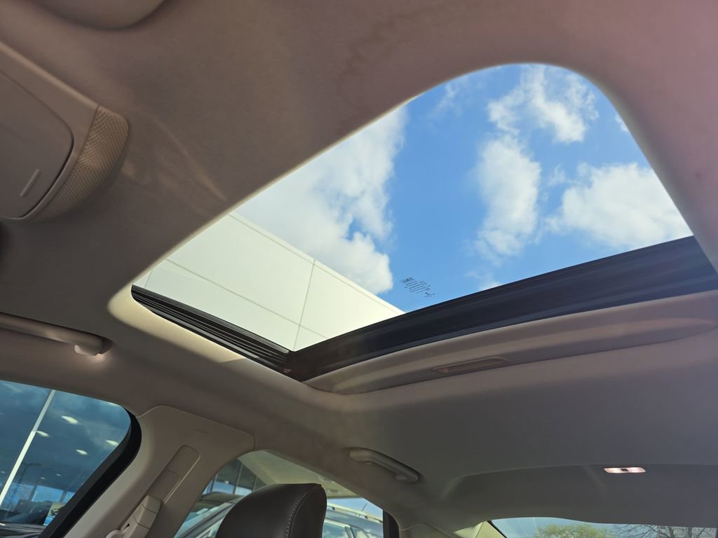 Used 2018 Ford Fusion SE w/ Equipment Group 201A image 33