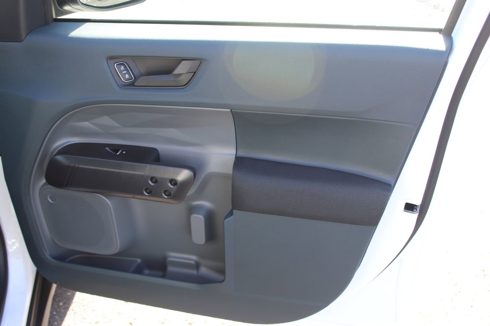 New 2025 Ford Maverick XL w/ Equipment Group 101A image 11