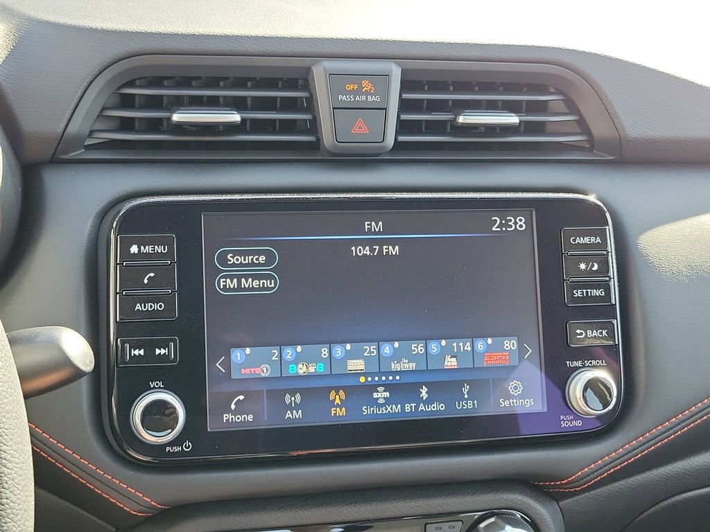 Used 2025 Nissan Versa SR w/ Trunk Package FWD image 9