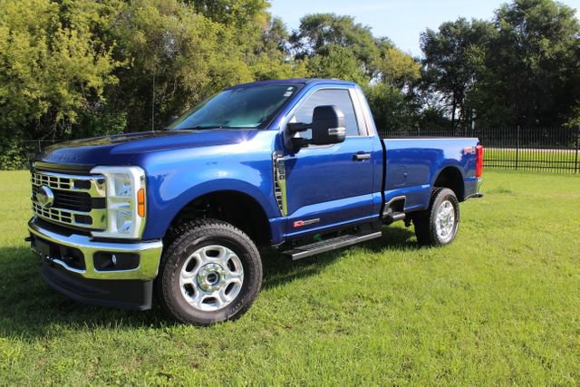 Used 2026 Ford F350 XLT w/ FX4 Off-Road Package AWD/4WD image 1