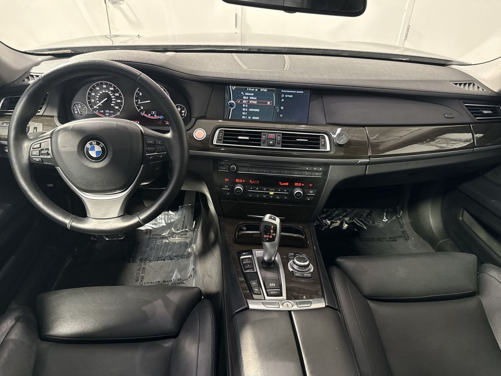 Used 2012 BMW 750i RWD image 30