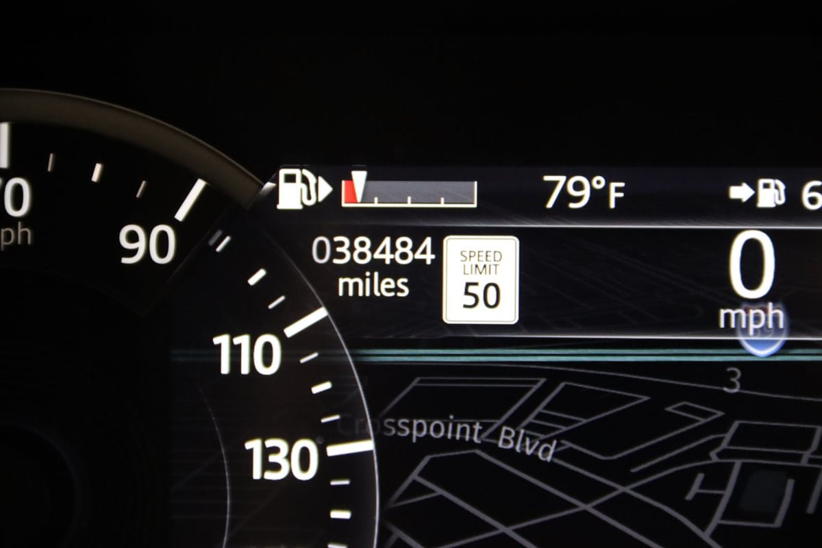 Used 2023 Jaguar F-PACE S AWD/4WD image 15