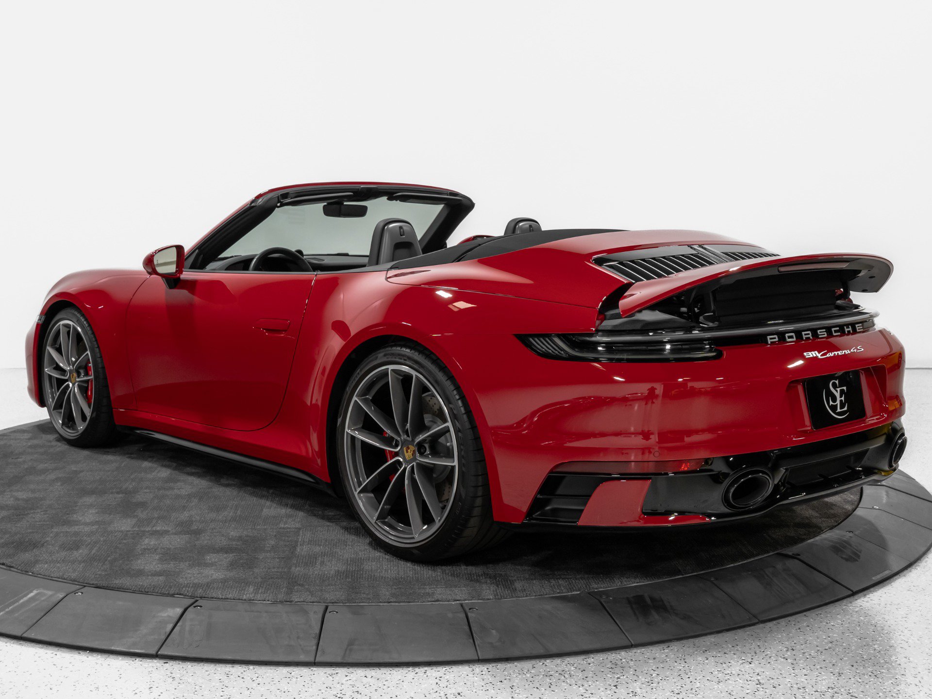 Used 2023 Porsche 911 Carrera 4S AWD/4WD image 5