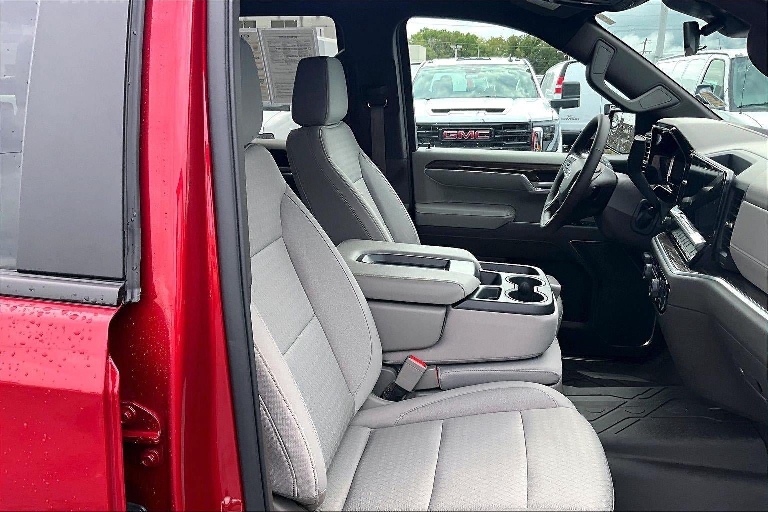 Used 2026 Chevrolet Silverado 1500 RST w/ RST Select Package AWD/4WD image 7