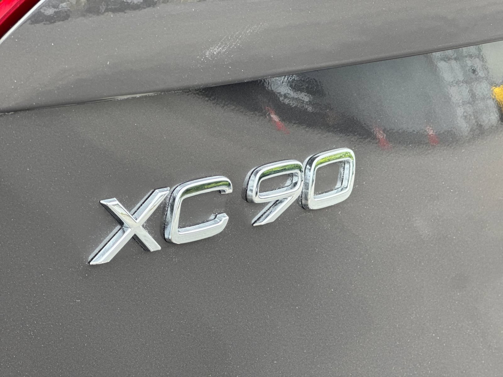 Certified 2024 Volvo XC90 T8 Ultimate AWD/4WD image 33