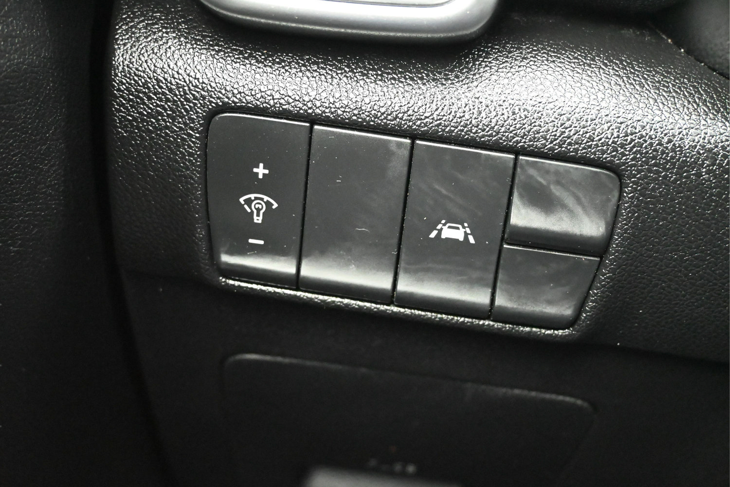 Used 2022 Kia Sportage LX AWD/4WD image 17