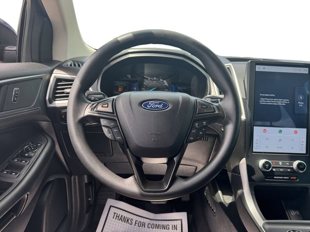 Used 2024 Ford Edge SE w/ Black Appearance Package AWD/4WD image 13