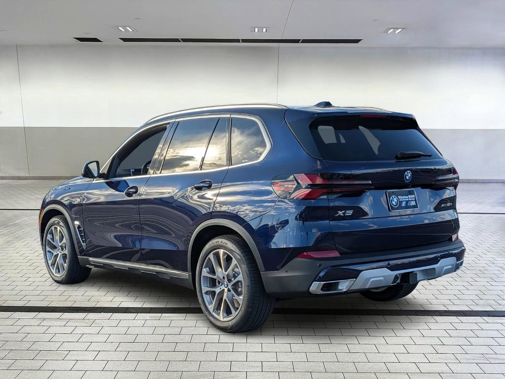 New 2026 BMW X5 xDrive50e w/ Climate Comfort Package image 3