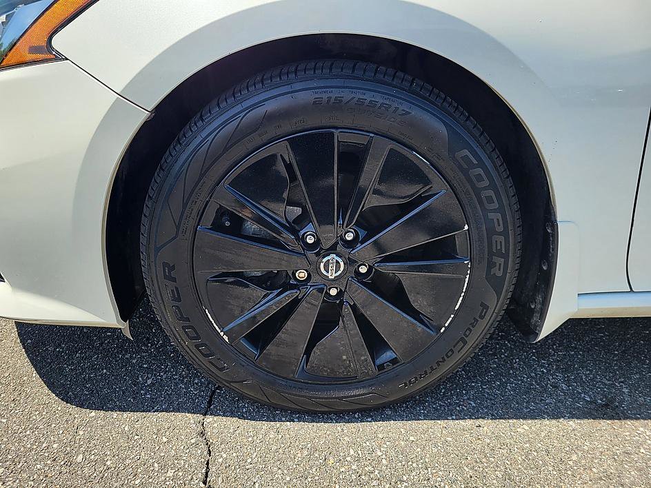 Certified 2021 Nissan Altima 2.5 SL image 8