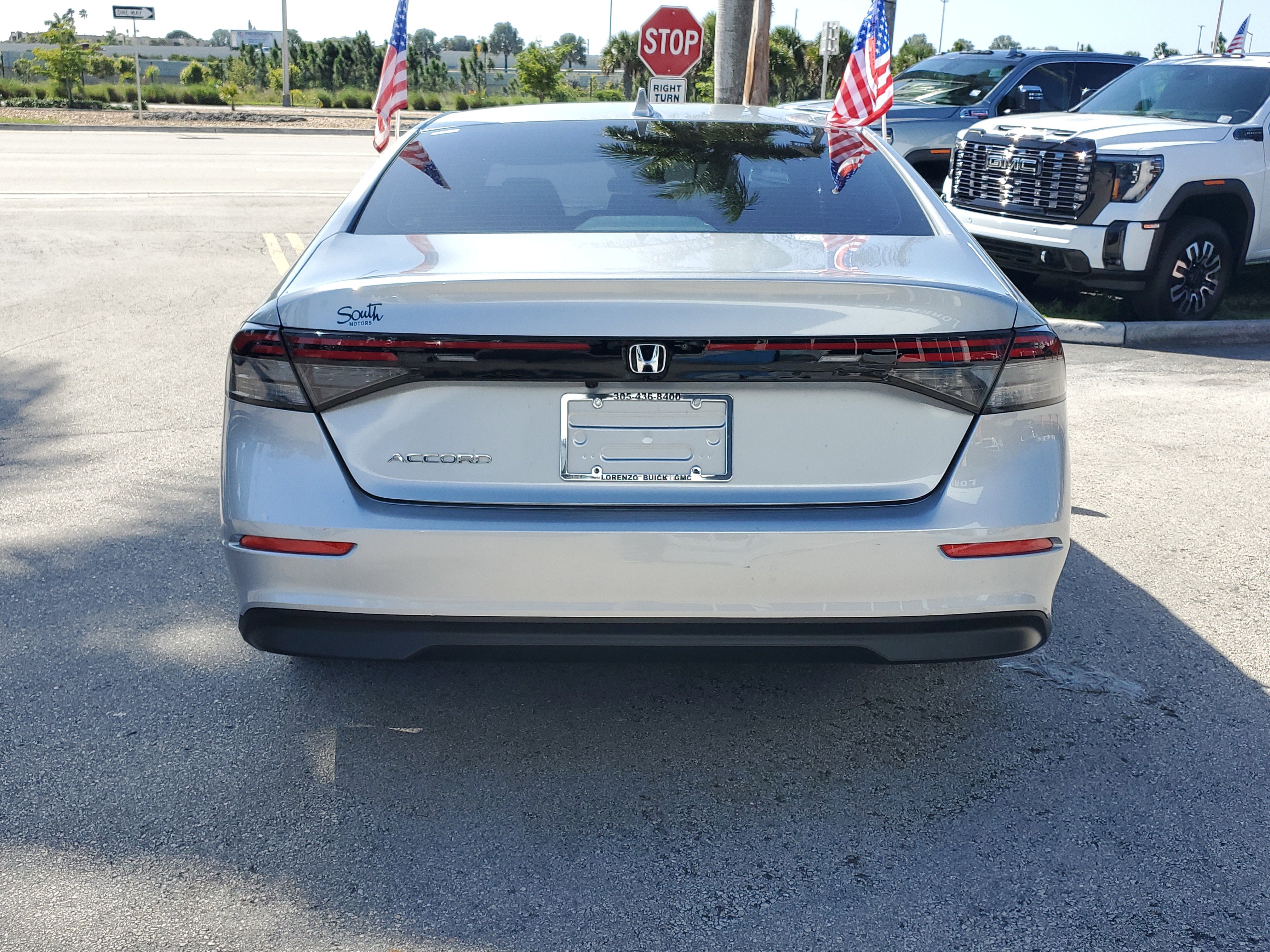 Used 2024 Honda Accord EX image 6