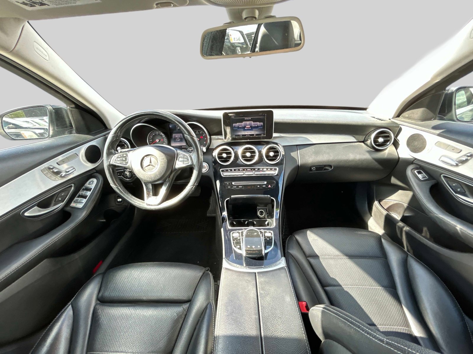 Used 2015 Mercedes-Benz C 300 4MATIC Sedan image 16
