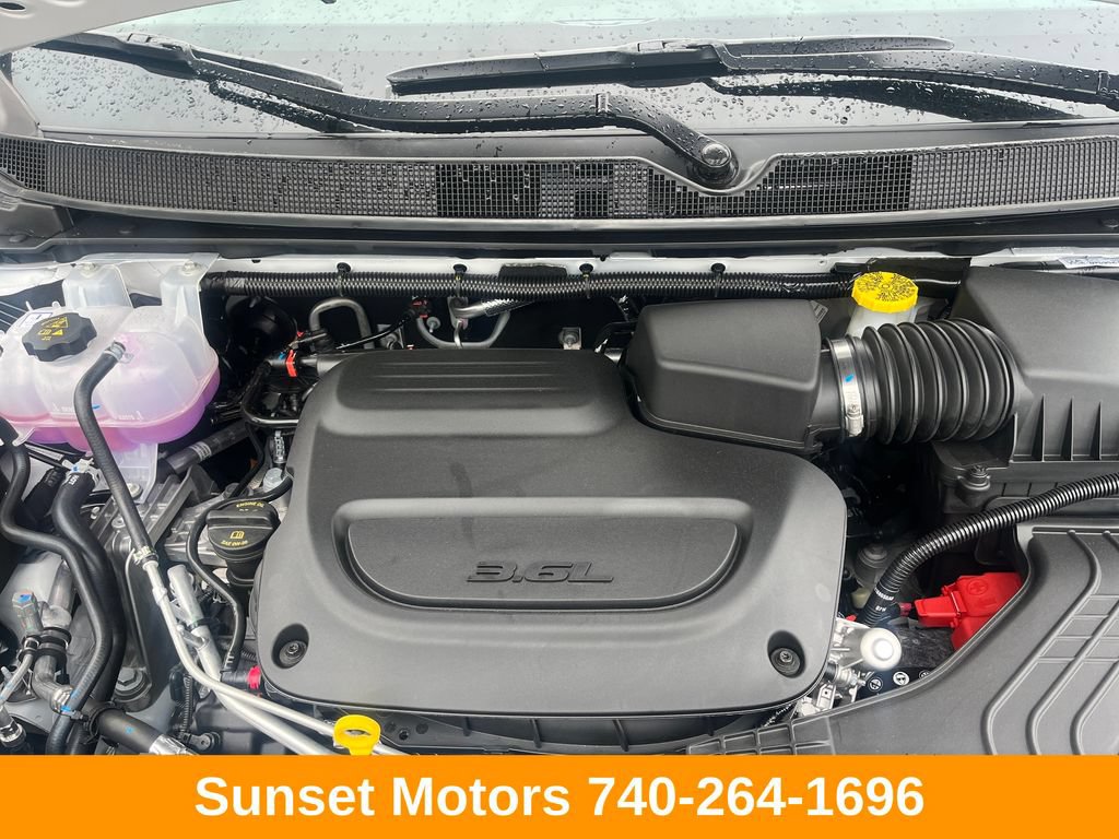 New 2027 Chrysler Pacifica Select FWD image 19