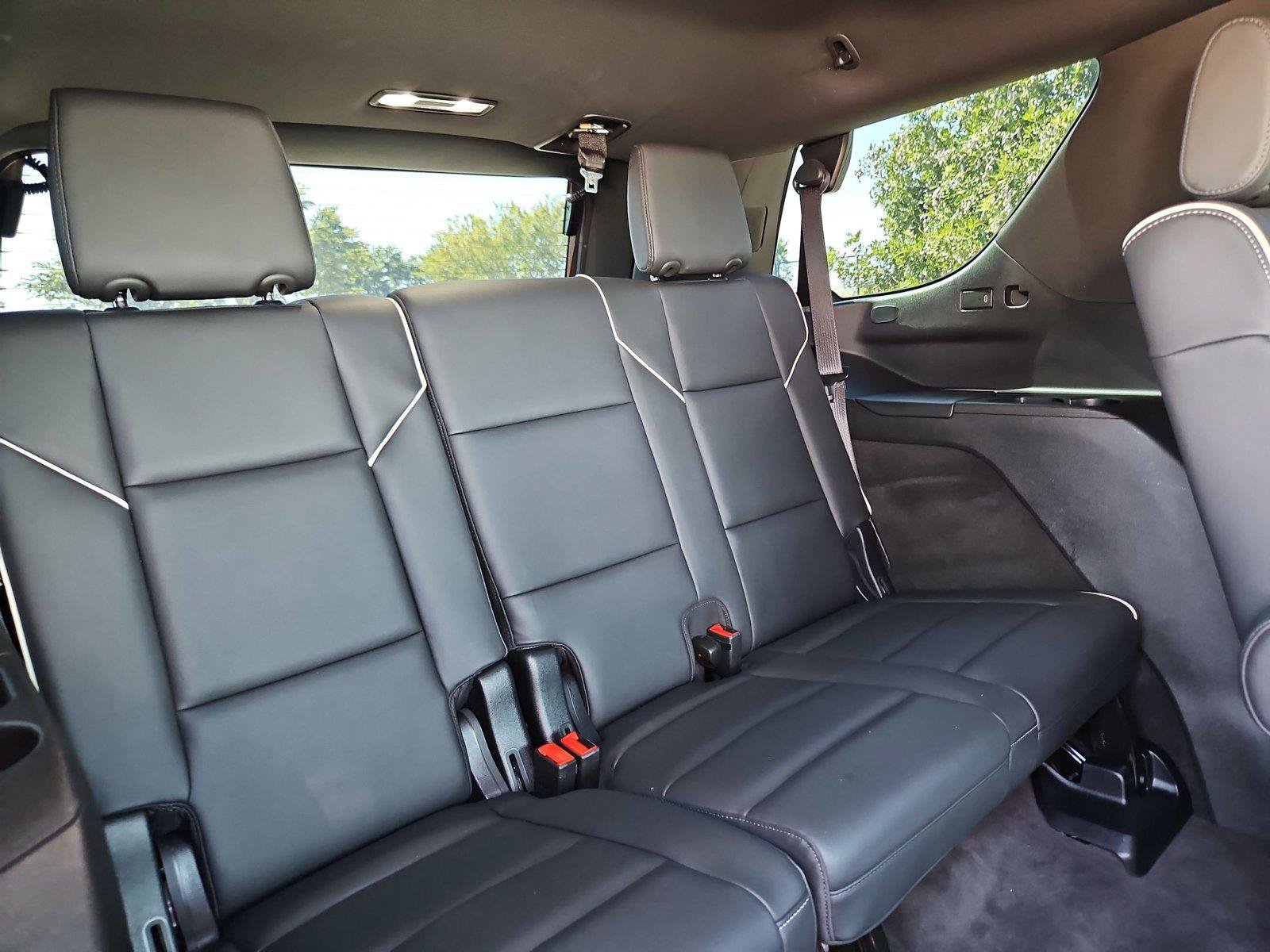Certified 2026 Cadillac Escalade Luxury w/ Touring Package RWD image 31