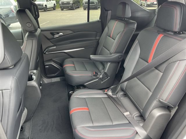 New 2026 Chevrolet Traverse RS w/ LPO, Floor Liner Package AWD/4WD image 23